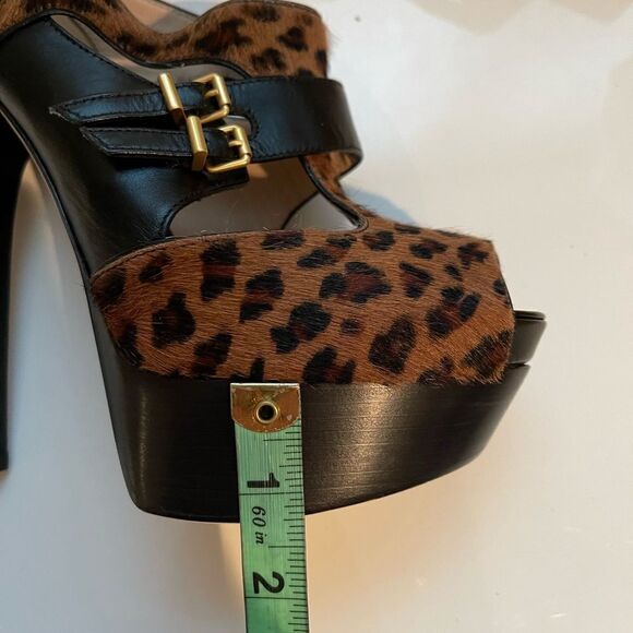 Fendi Leopard Calf Peep Toe Heels Size 38.5 Have never been worn - Picture 11 of 11